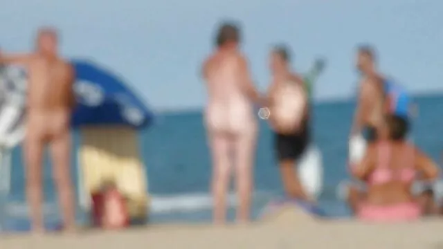 A mãe é Faciada. vídeo pornô pornô grátis