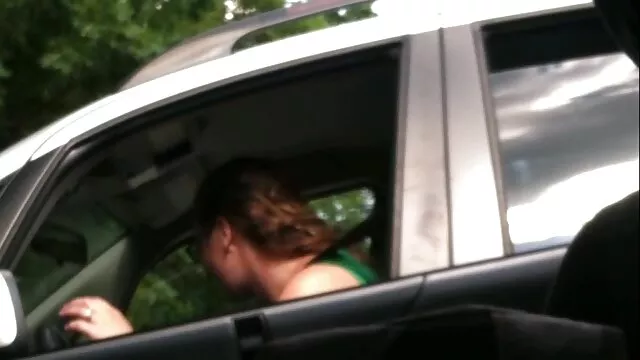 Uma brasa com o rabo redondo perfeito as brasileirinhas sexo gratis seduz à frente da Câmara