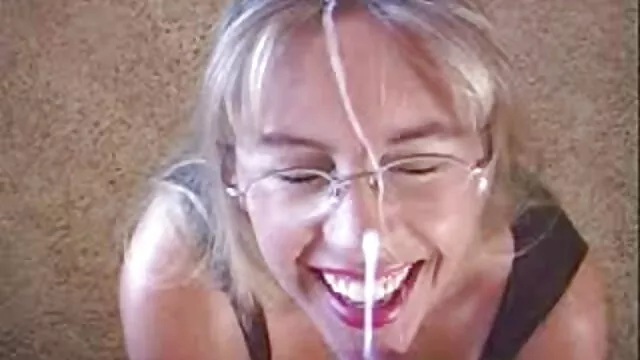 Desejo de Milf Anal com vídeo pornô grátis com novinha
