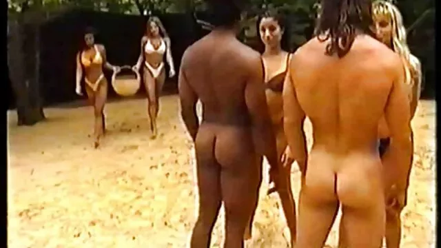 A bela morena lambe a samba porno videos gratis namorada