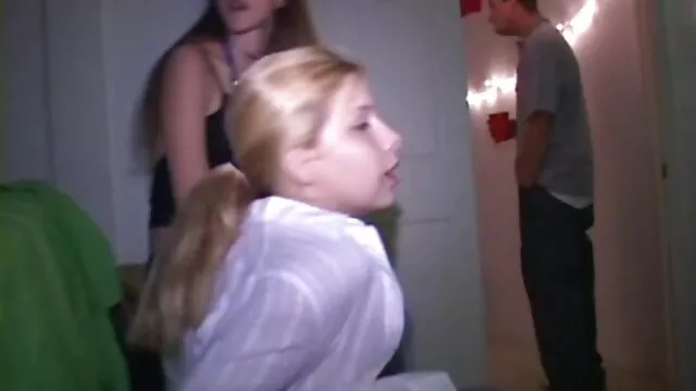 As porno em hd gratis miúdas Asiáticas loucas têm o hot Bang 2.