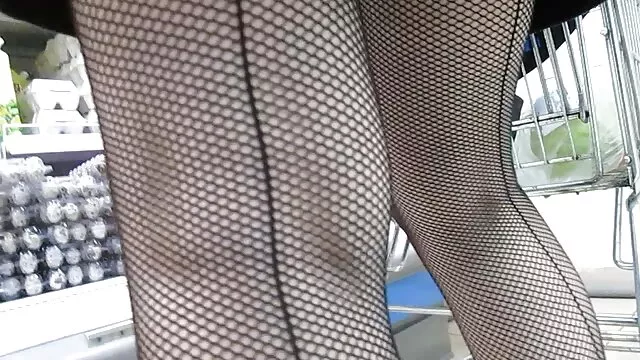 A avó vídeo pornô grátis assistir Europeia Koko esfrega a sua velha rata