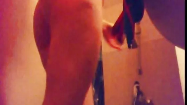 Gangbang-festa com melhores vídeos pornô grátis raparigas alemãs selvagens