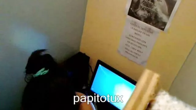 A filme pornô grátis no celular miúda Fetiche fodeu