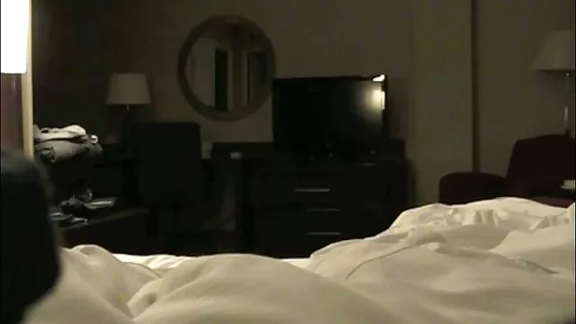 O espanhol cabeludo quer sexo gratis brasileiro ser uma estrela porno.