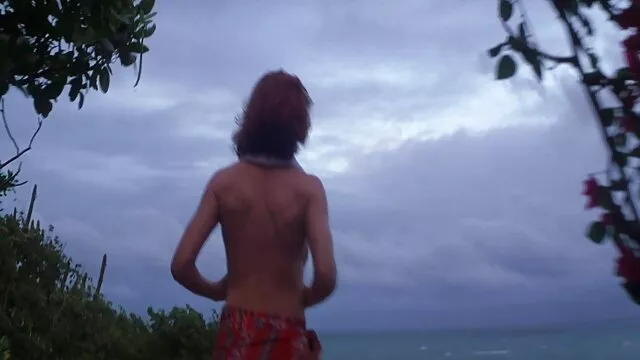 A Mia Kay fode-a videos de sexo gratis nacional com dois brinquedos.
