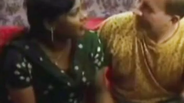 Tipos excitados eu quero ver vídeo pornô grátis no chuveiro