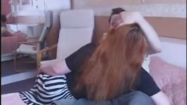 A miúda da Faculdade russa é fodida em diferentes posições vídeo pornô grátis mulher com cachorro sexuais.