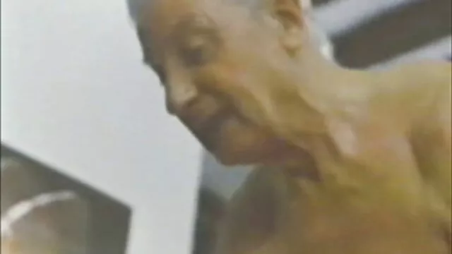 Máquina para foder quero assistir um filme de pornô grátis numa cheerleader sexy